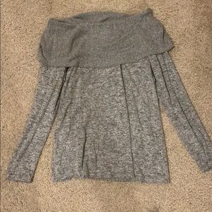 Maurice’s Off the Shoulder Gray Sweater Size M